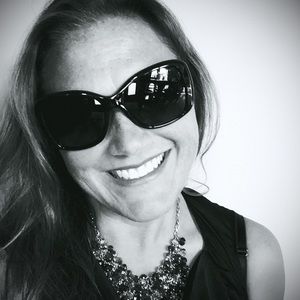 Meet your Posher, Nancy